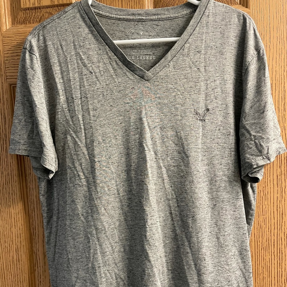 American EagleMen’s heathered grey AE legend tee L